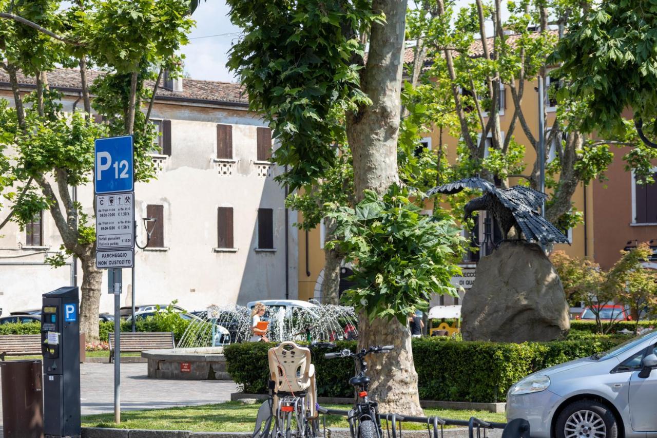 Lapiccolina Apartamento Desenzano del Garda Exterior foto